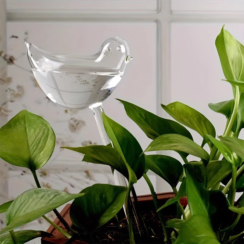Garden Bird-Shaped Self-Wateri - Self Watering Insert のレビューと価格
